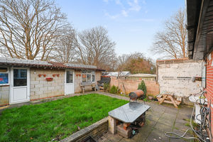 Photo 11- click for photo gallery